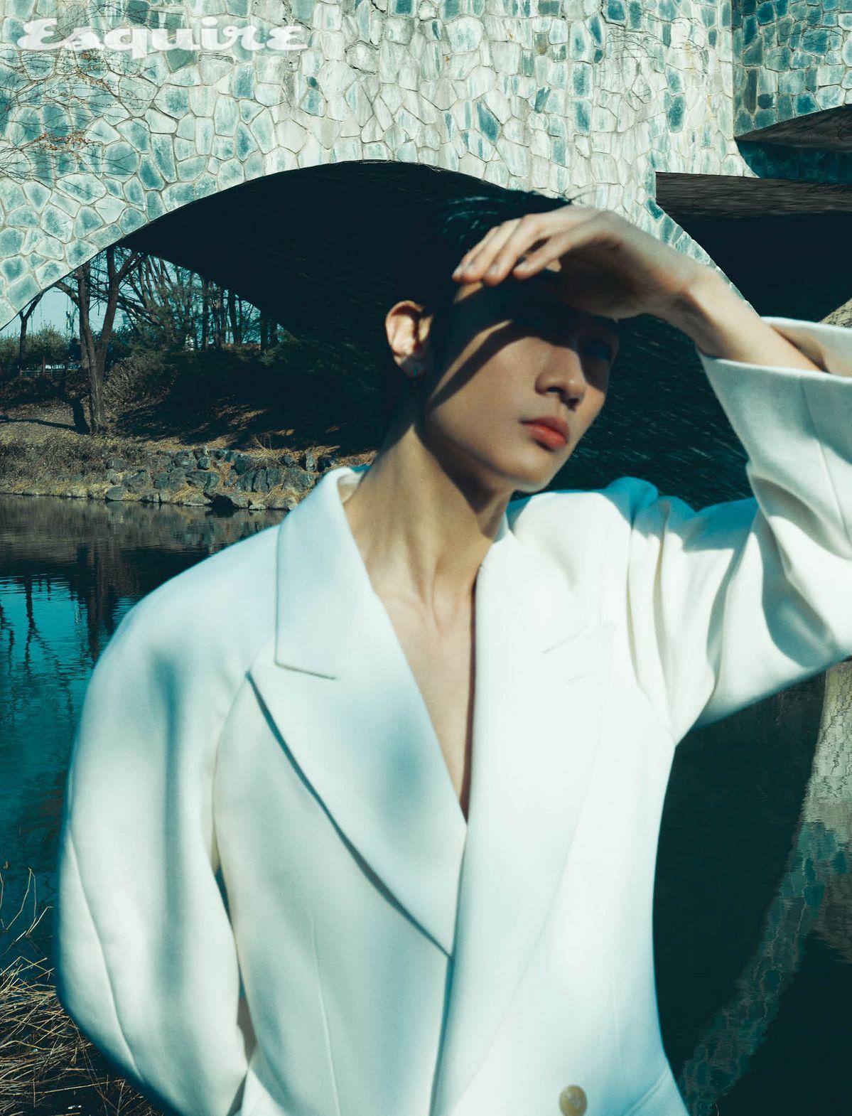 울 스쿠버 더블브레스티드 테일러드 코트 가격 미정 알렉산더 맥퀸.