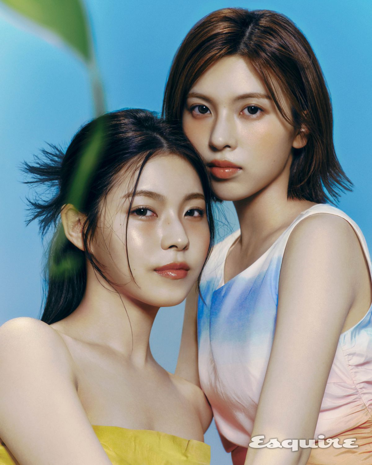 (규진) 레더 드레스 365만원 아크네 스튜디오. (배이) 드레스 가격 미정 포츠 퓨어.