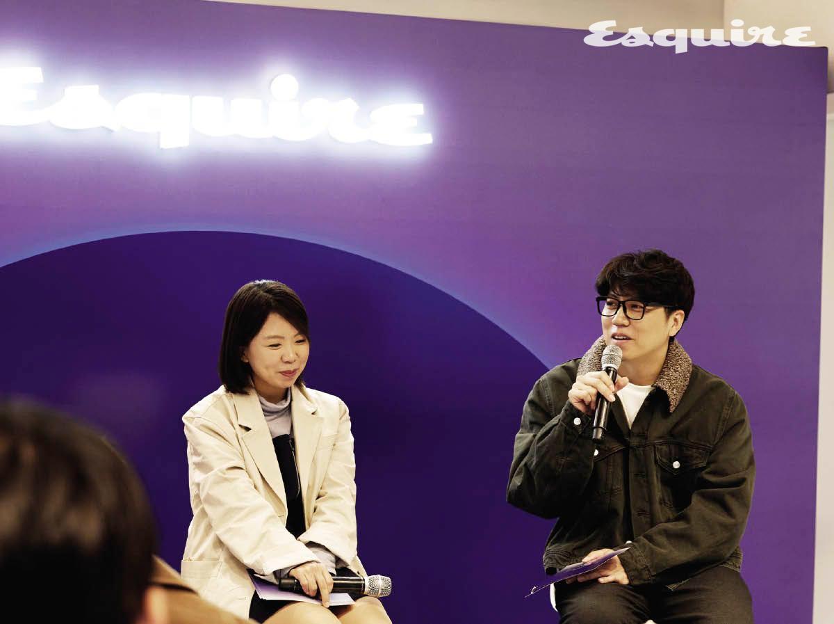  Q&A에 답변 중인 <흑백요리사>의 김학민, 김은지 PD.
