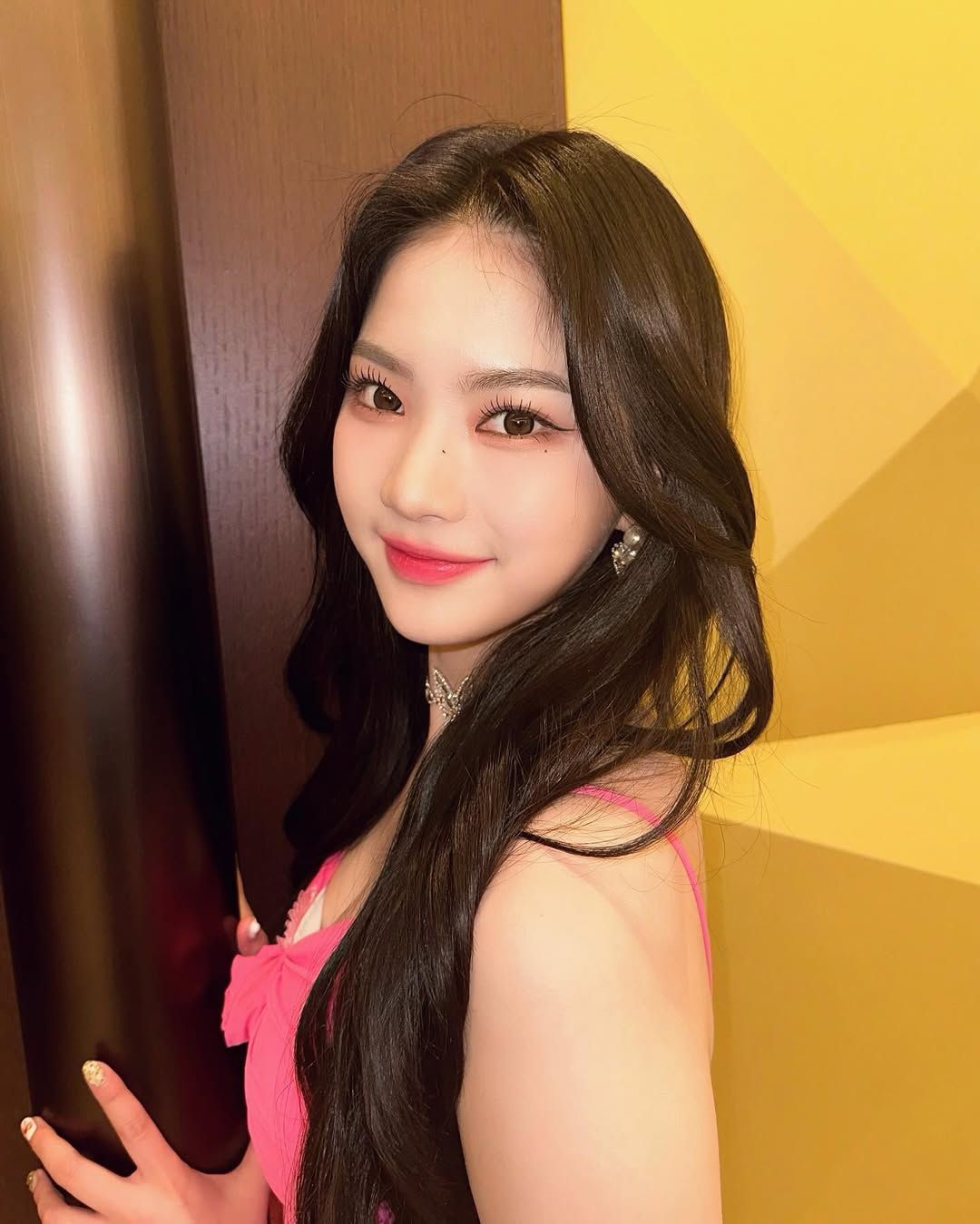 스테이씨 아이사(@isamovingon)