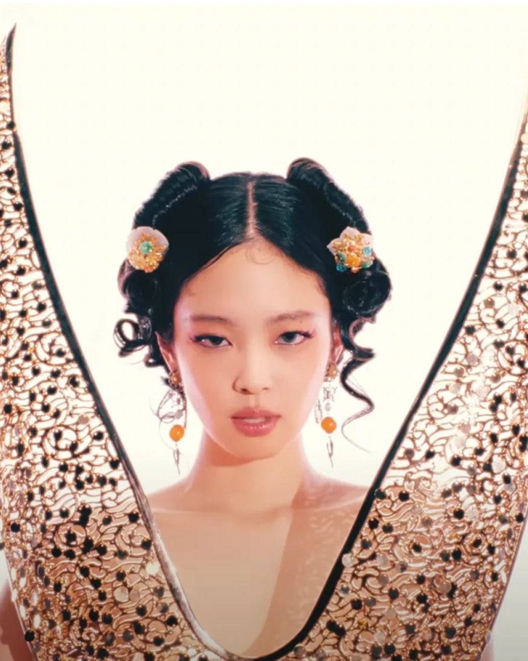 제니 'ZEN' 뮤직 비디오