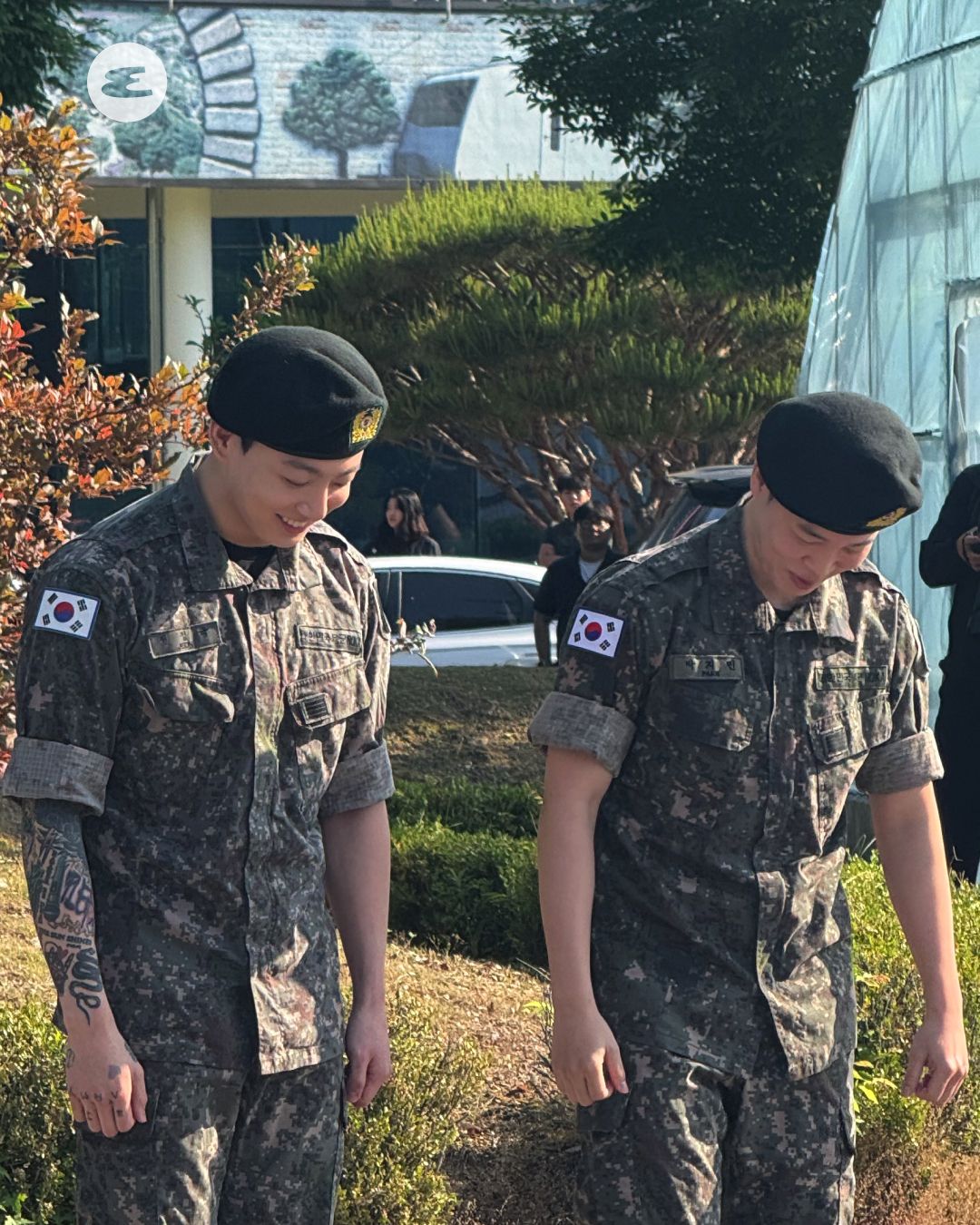 지민과 정국 (이미지 출처 : 에스콰이어)