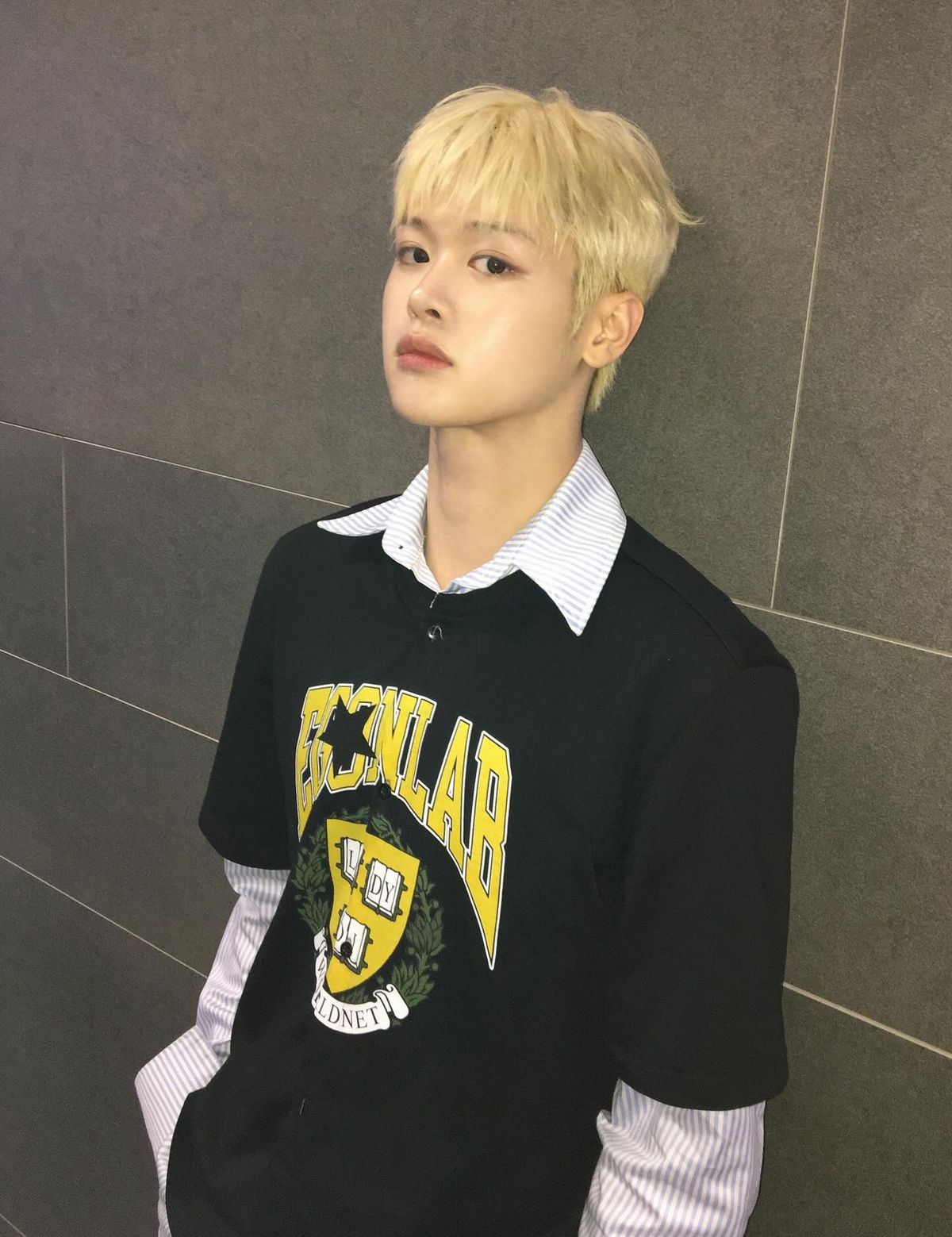 클로즈 유어 아이즈(@close.your.eyes.official) 마징시앙