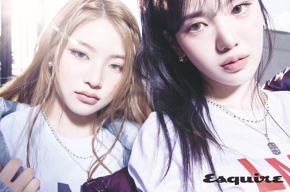 (하음) 시스루 푸퍼 덕 다운 파카, 크롭티드 티셔츠 모두 LMC. 네크리스 유즈레스오브젝트. (수이) 글로시 푸퍼 덕 다운 파카, 크롭티드 티셔츠 모두 LMC. 네크리스 유즈레스오브젝트.