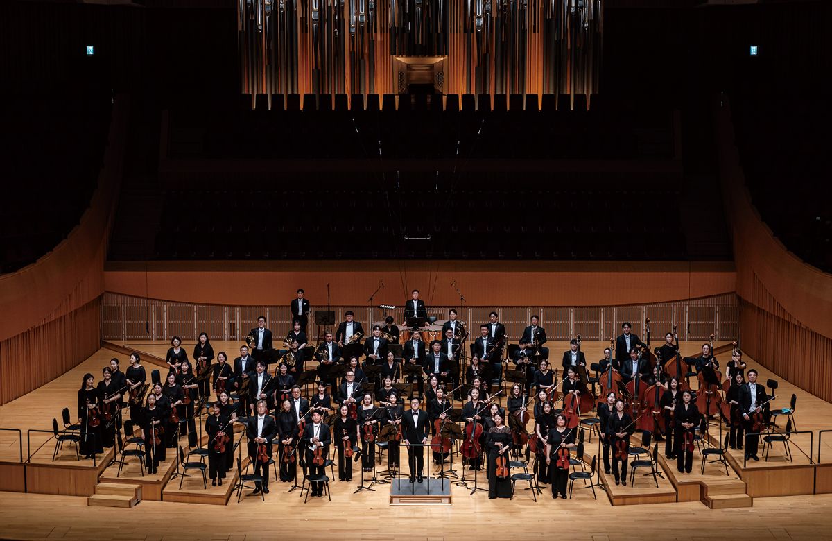  지난 9월 19일 롯데콘서트홀에서 있었던 경기필 마스터즈 시리즈 IV <가을에는 브람스>의 무대 인사 장면. 