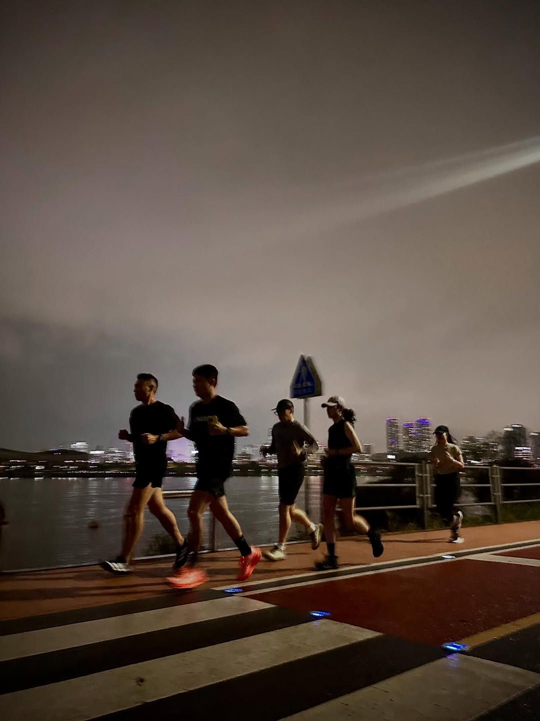 러닝 크루 네트워크 / 출처: 인스타그램 @jsrc_official