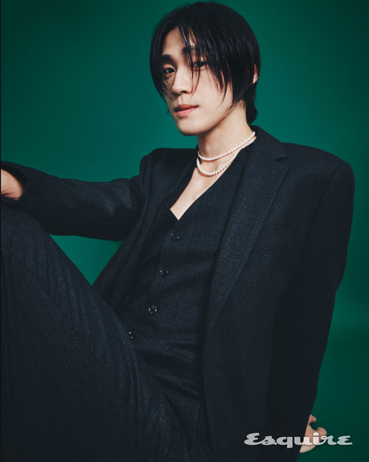 ESQUIRE KOREA x ZIOZIA 30th Anniversary Author Choi Hyungjoon