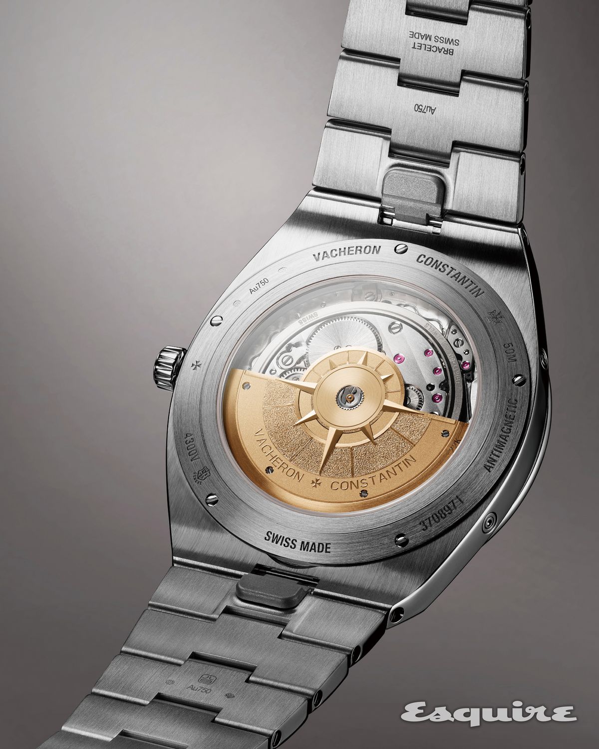 인하우스 칼리버 1120 QP/1로 구동되며 진동수 2.75Hz, 최대 40시간 파워 리저브를 지원한다. 