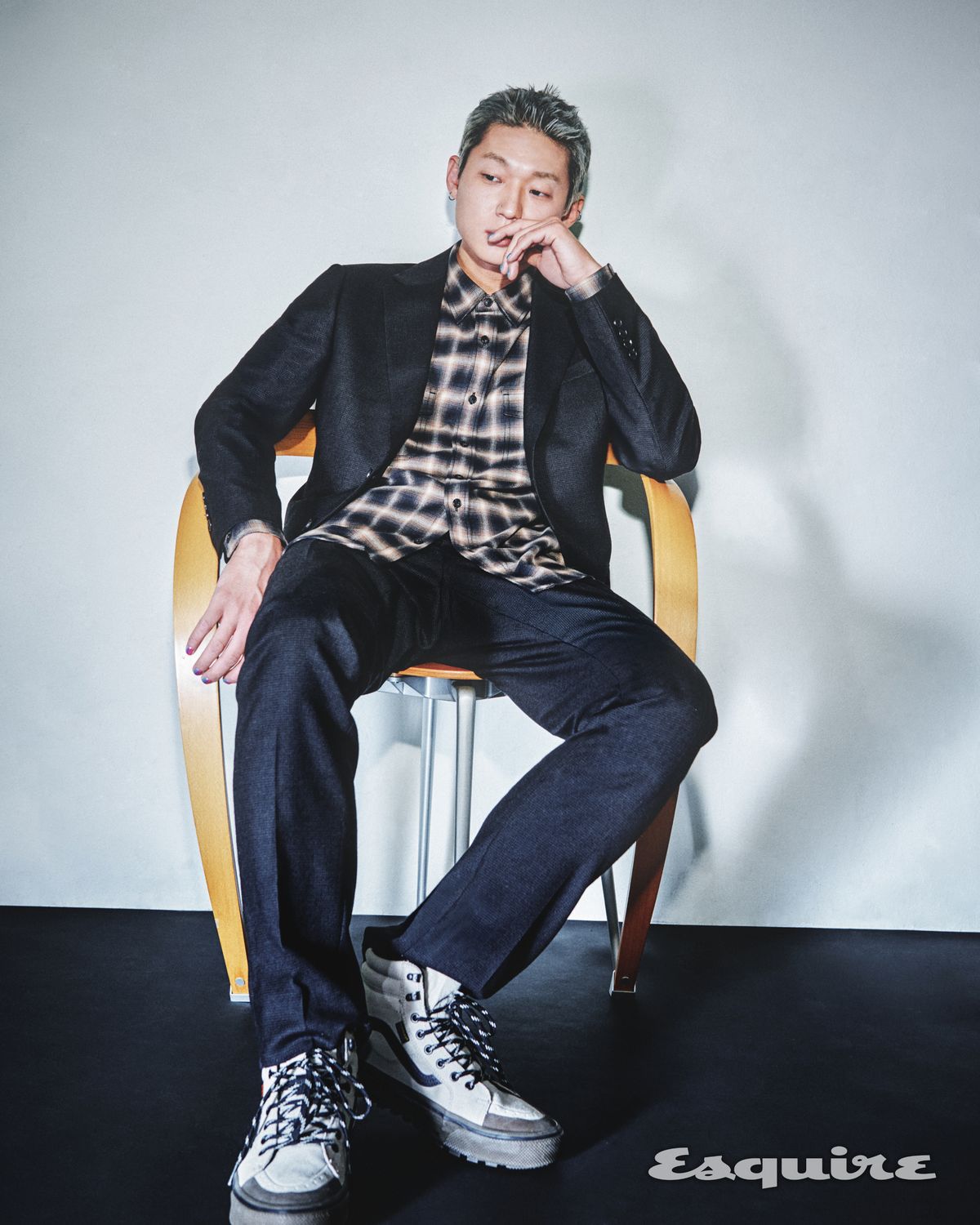 ESQUIRE KOREA x ZIOZIA 30th Anniversary Art Designer An Taejeong