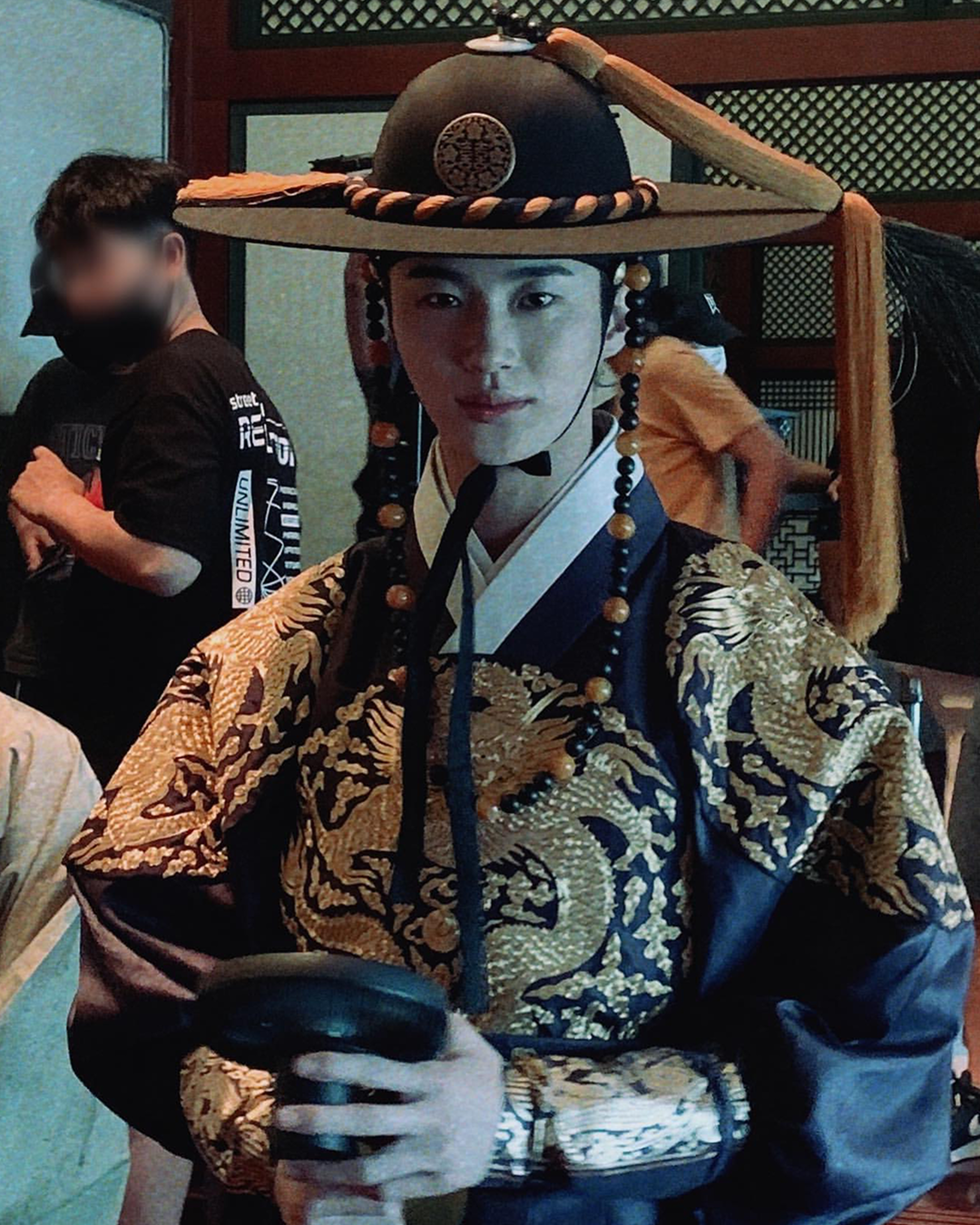 변우석 꽃 피면 달 생각하고