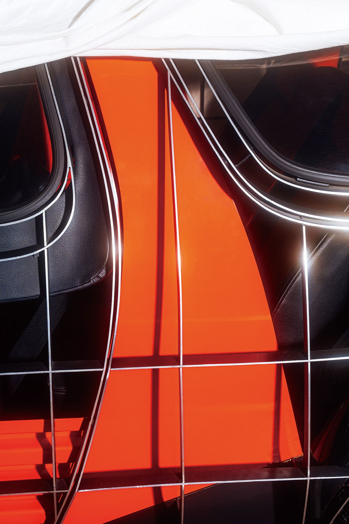 1973 포르슝스-프로옉트 랑자이아우토(장기 차량 연구 프로젝트)는 재활용 가능한 여러 부품들을 활용한, 20년 동안 탈 수 있는 차량의 가능성을 살폈다.