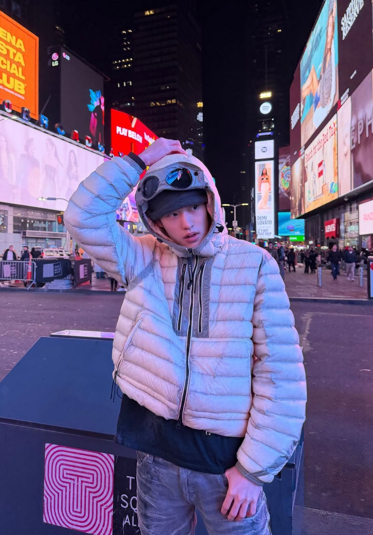 라이즈 소희 착용/ C.P. Company D.D. Shell Goggle Down