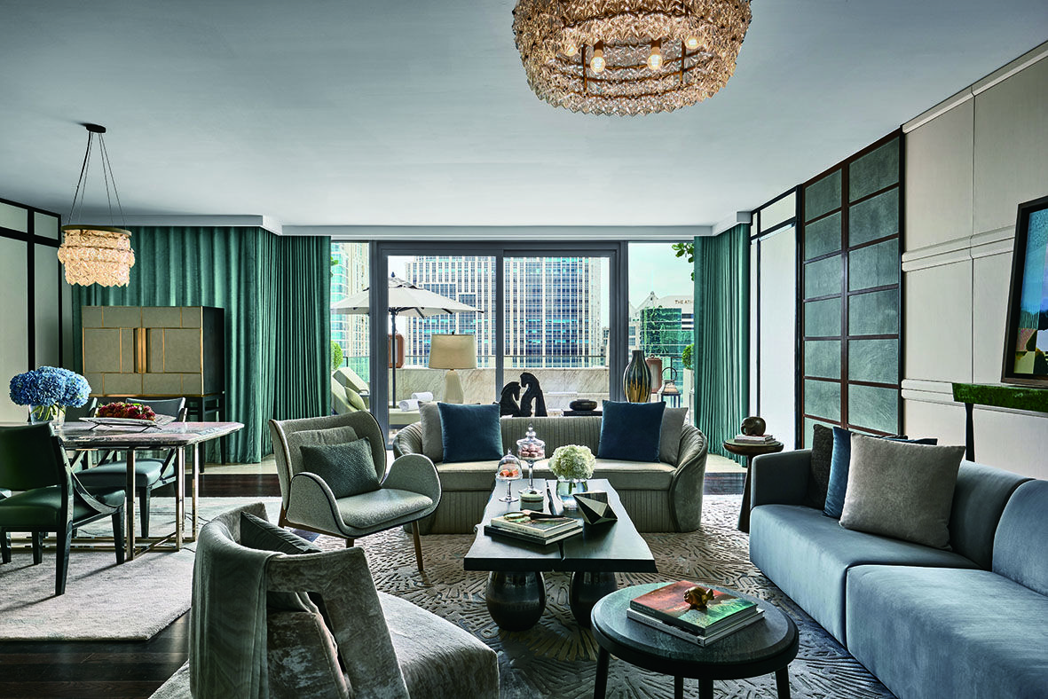 하우스 타입 객실의 실내. 로즈우드 방콕은 다양한 크기와 콘셉트의 158개 객실을 보유하고 있다.