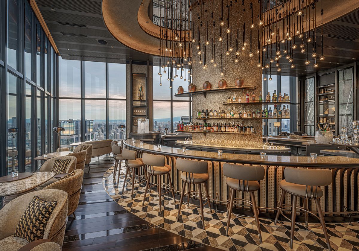 37층에 위치한 바 보타(Bar Bota).