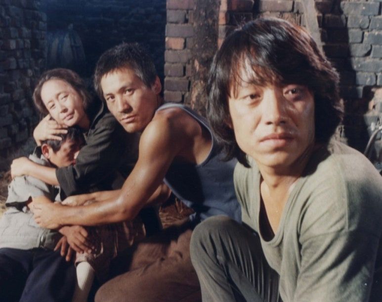 <난장이가 쏘아올린 작은 공>