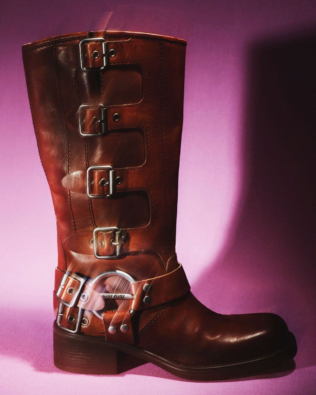 'MAKING OF OLD' 프로젝트 / 이미지 출처 : 미우미우