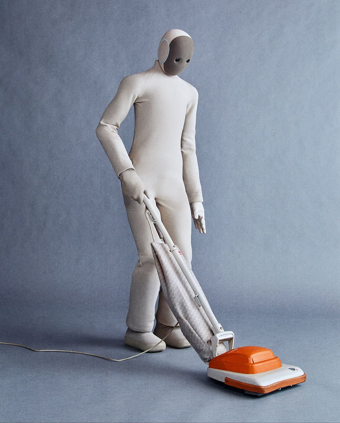 스스로 영상을 보며 업무를 배우는 로봇 1X 네오 / 이미지 출처: 1X 공식 SNS