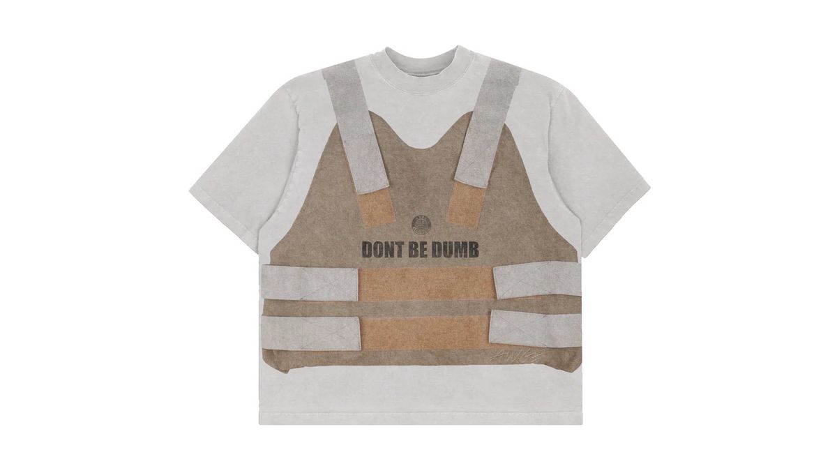 에이셉 라키의 새 앨범 ‘Don’t Be Dumb’의 머천다이즈 / 이미지 출처: AWGE.