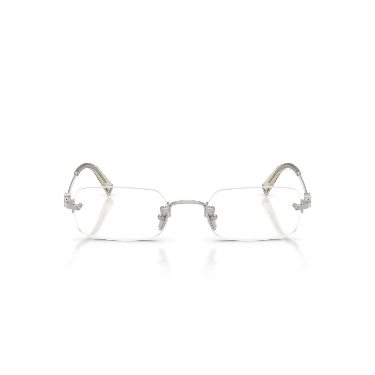 템플에 각인된 로고가 돋보이는 실버 톤의 투명 프레임 안경 / 이미지 출처: 미우미우.