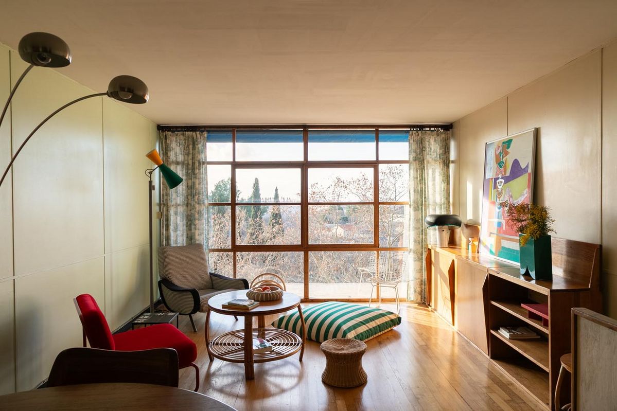 모더니즘의 정수를 보여주는 위니테 다비타시옹의 확장형 E 듀플렉스. | 사진 출처: architecturedecollection.fr 웹사이트