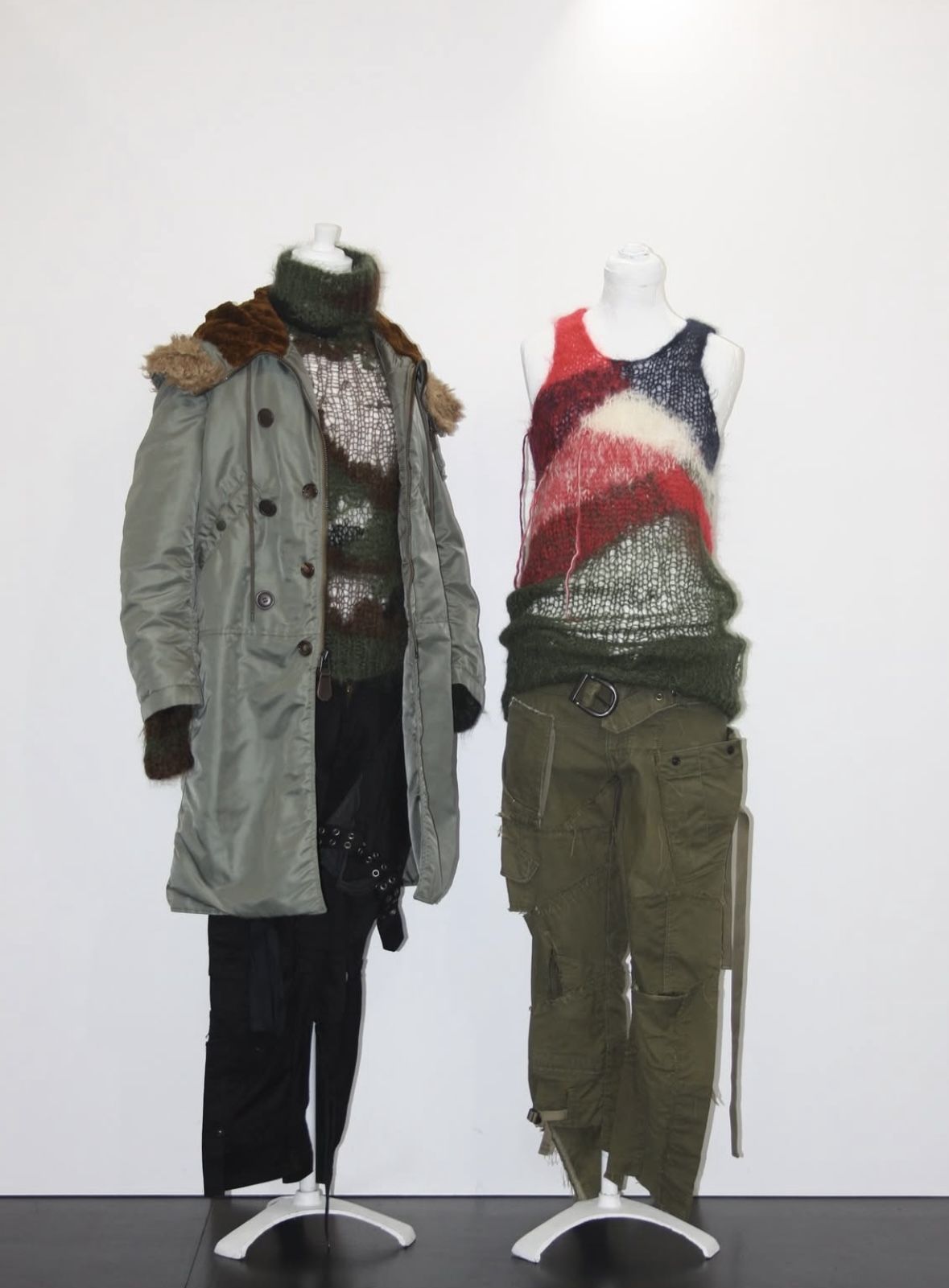 2006년도 꼼데가르송의 제품 이미지 / 이미지 출처: 인스타그램 @laila_vintage