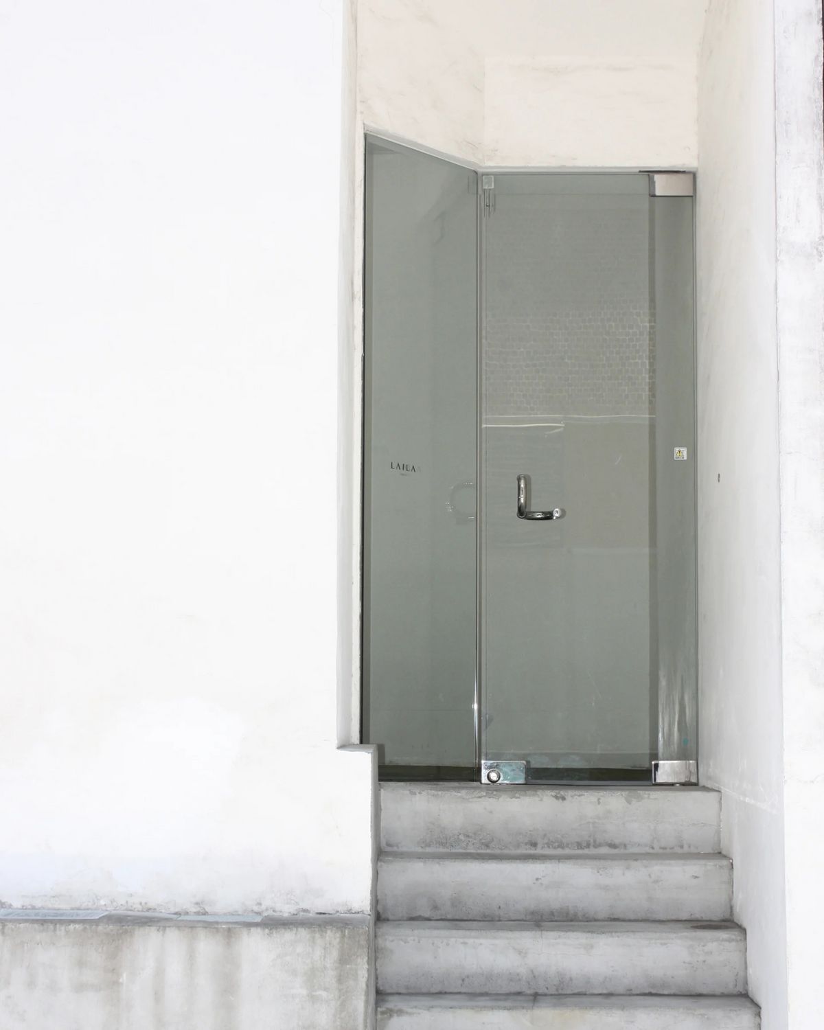 라일라 빈티지 도쿄점 건물 내부 이미지 / 이미지 출처: 라일라 빈티지.