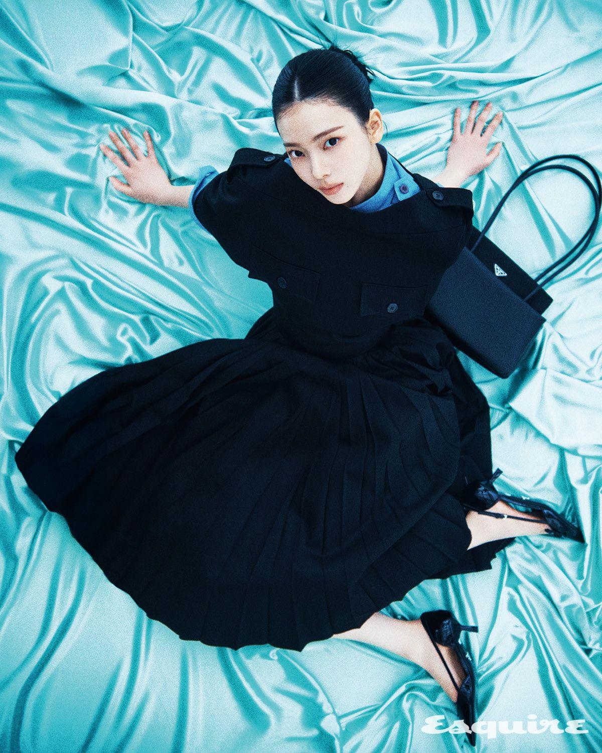 이미지 캡션 영역