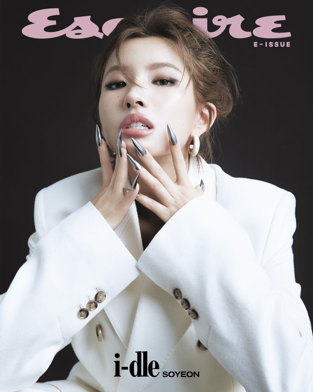 i-dle (아이들) 소연 에스콰이어 디지털 커버