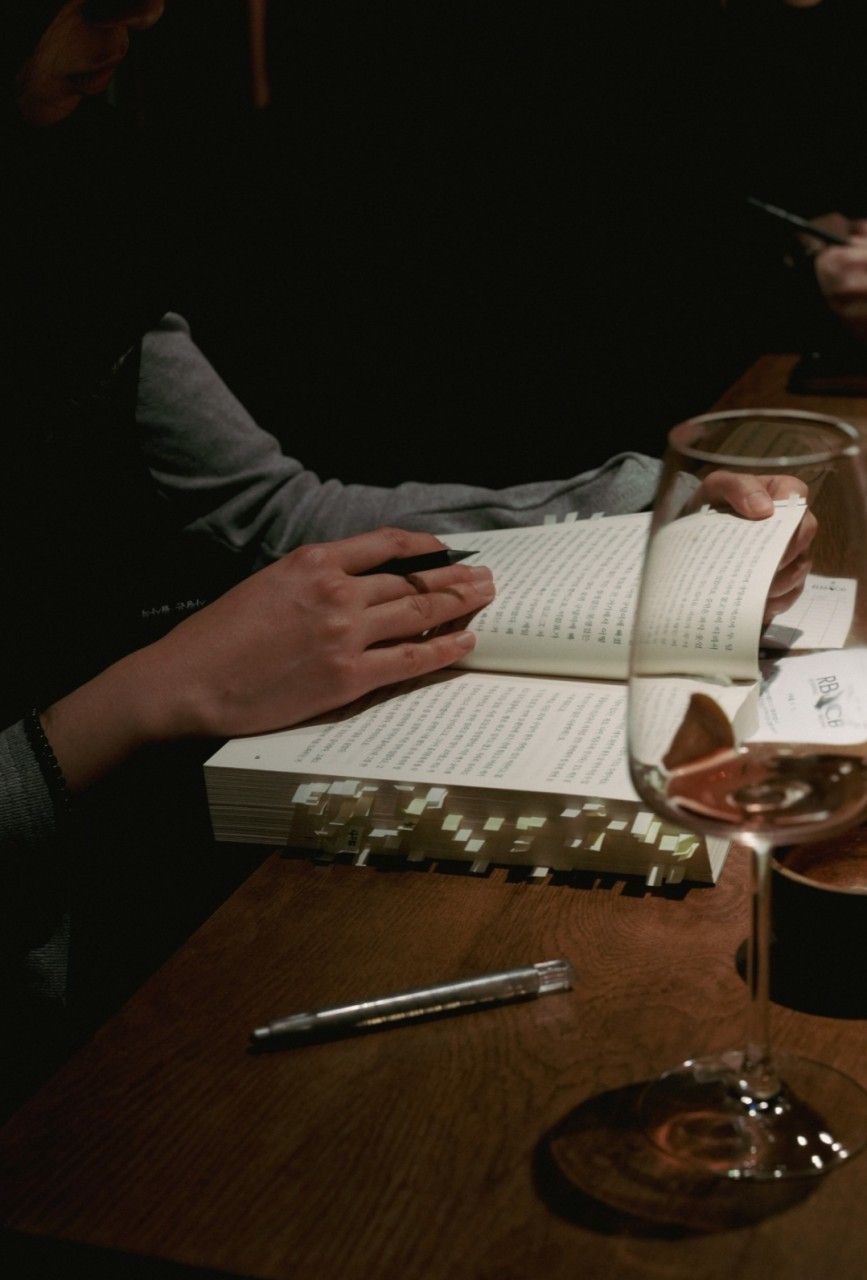 모닥불 앞에서 '불멍'이 가능하다. / 이미지 출처: 네이버지도 업체 등록