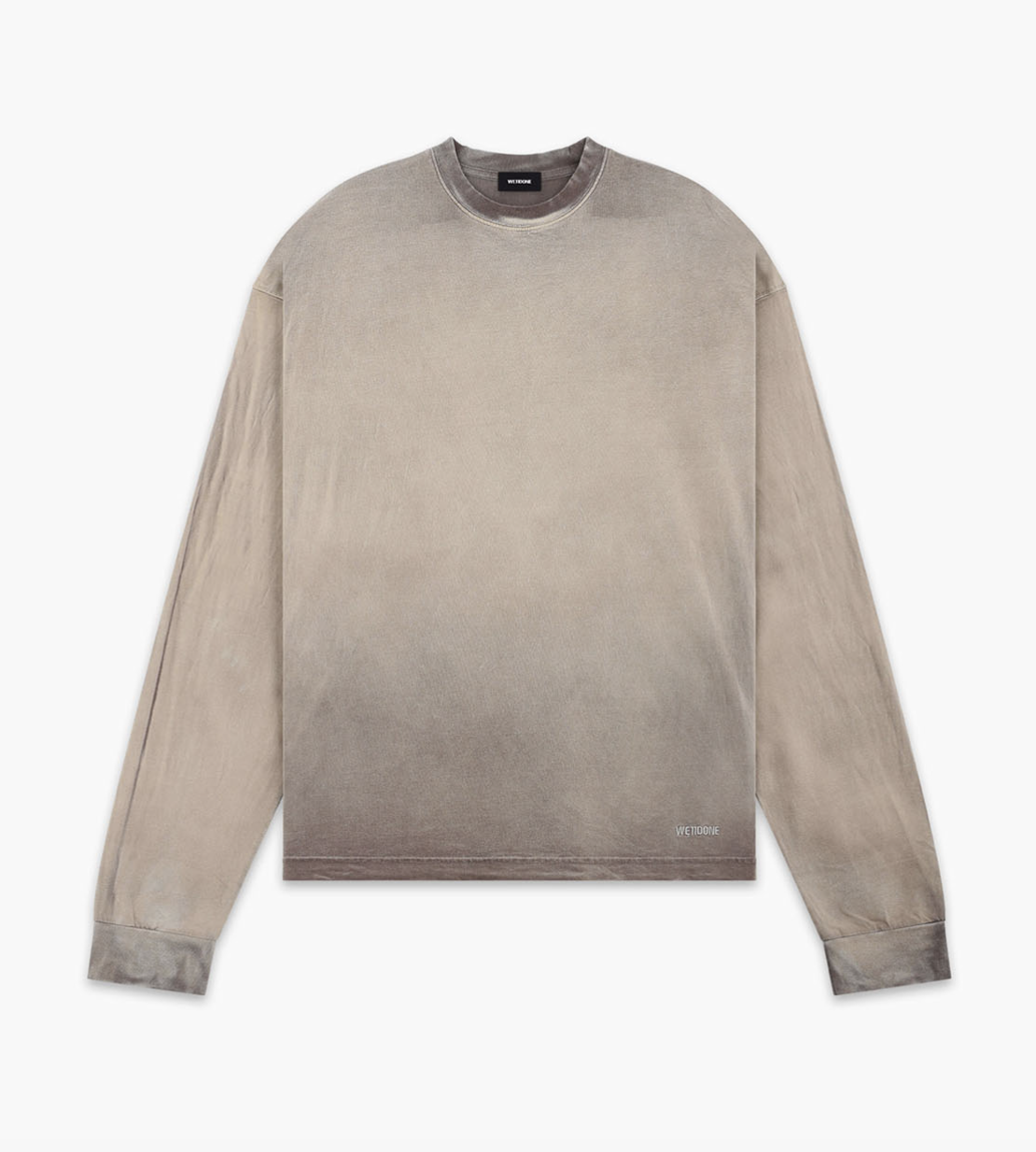 새 것에서도 삶의 흔적과 지나온 시간을 떠올리게끔 하는 워싱 아이템 / 이미지 출처: 웰던.