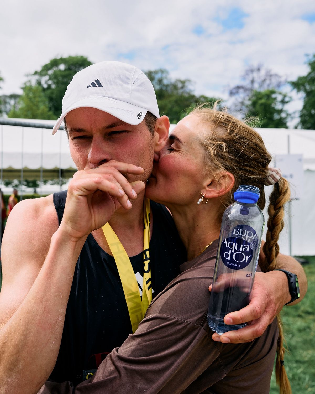 자외선 차단 효과와 더불어 집중력을 높여주는 볼 캡. / 이미지 출처 : 인스타그램 @ttttathletics