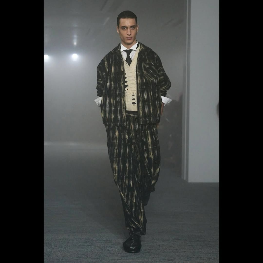 더블렛과 협업한 키즈러브게이트 슈즈 / 이미지 출처: 인스타그램(@kidslovegaite).