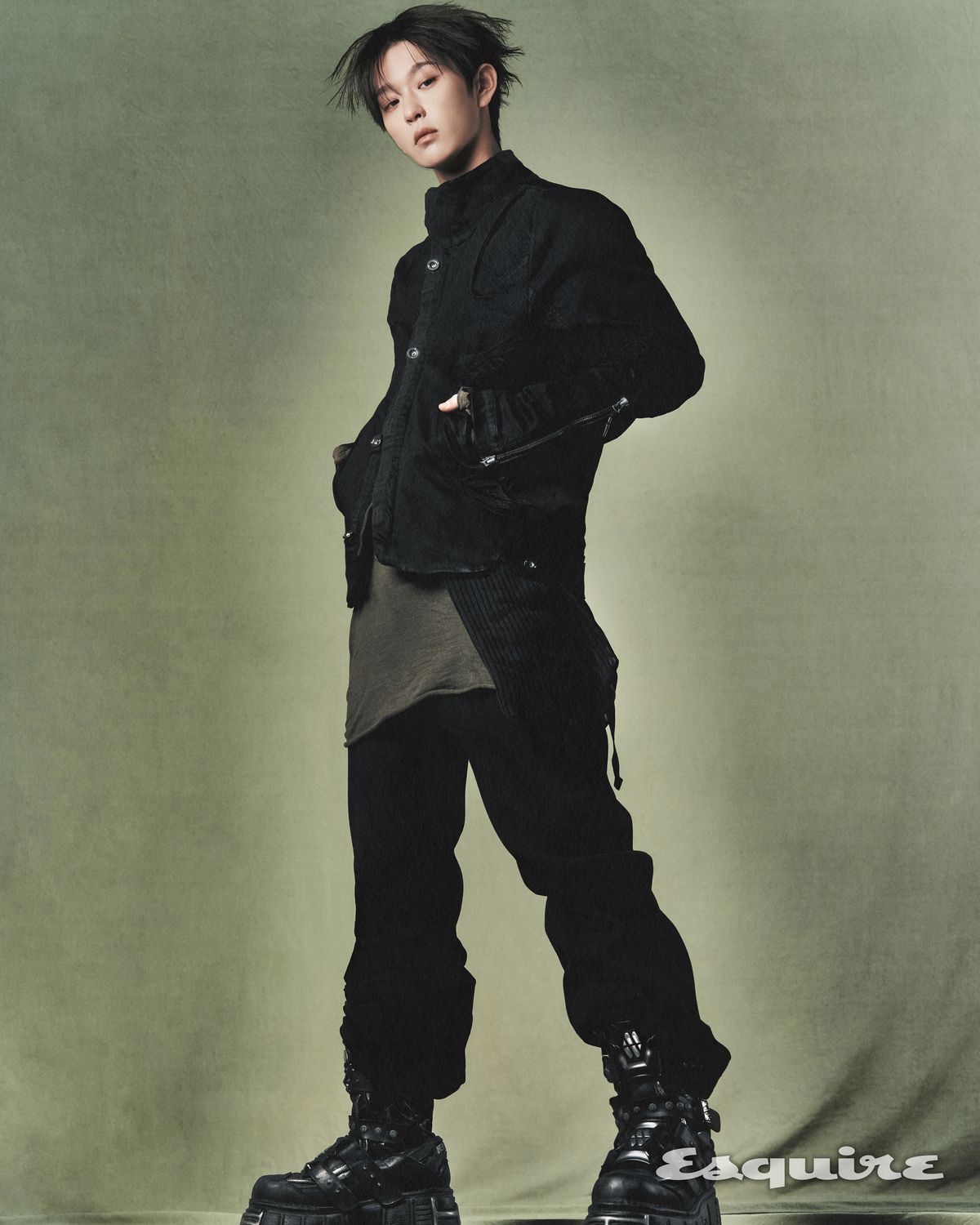 휘브 'ROCK THE NATION' 앨범 발매 기념 하승 화보