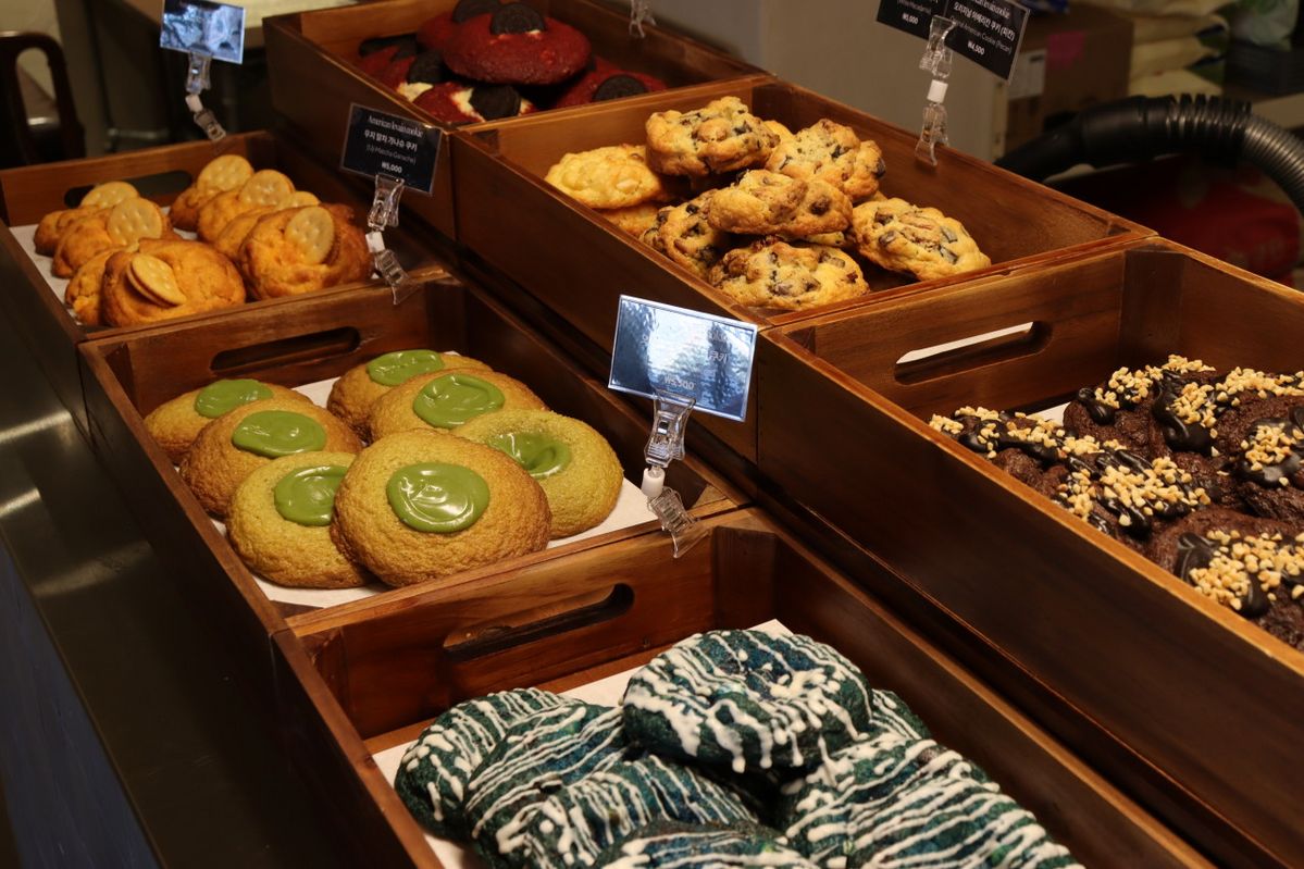 젠지스에서는 7가지 종류의 르뱅 쿠키를 선보인다. | 이미지 출처: 젠지스 네이버지도 업체 제공 이미지