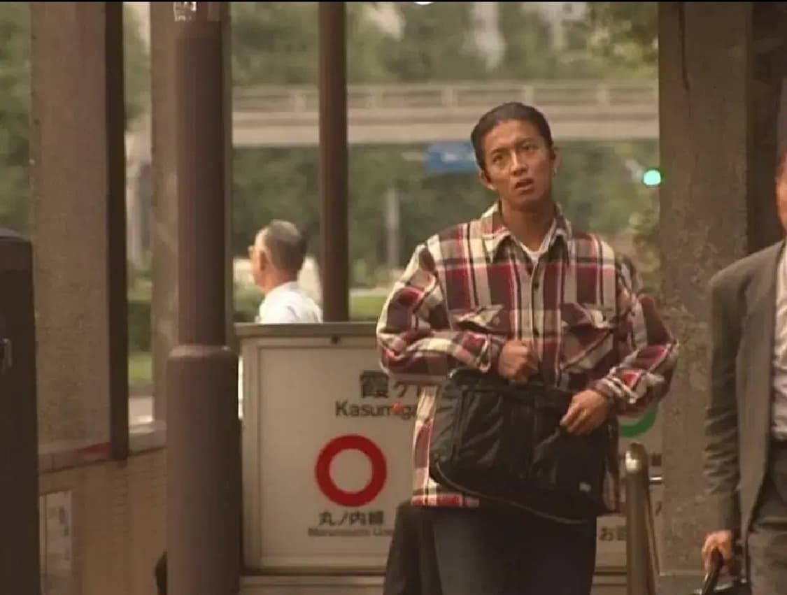 비즈니스 캐주얼을 보편화시킨 포터의 탱커 브리프케이스.