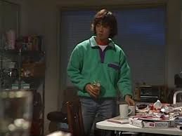 시대를 한참 앞서간 기무라 타쿠야. 지금 이렇게 입고 나가도 이상하지 않을 것 같다. 