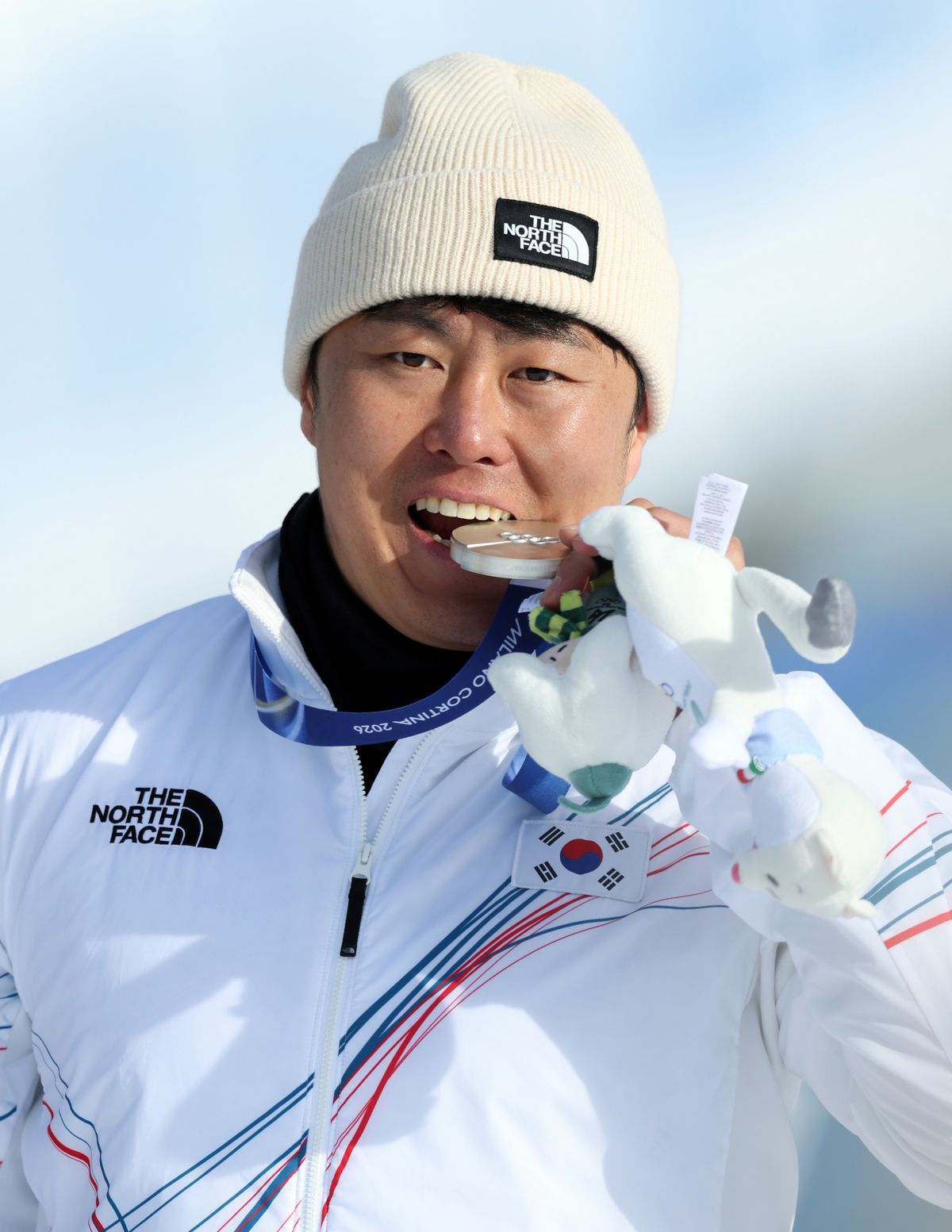 한국에서 저변이 넓지 않은 스노보드 선수를 이어가기 위해 그는 생계와 훈련을 병행해야 했다. / 출처: 게티이미지스