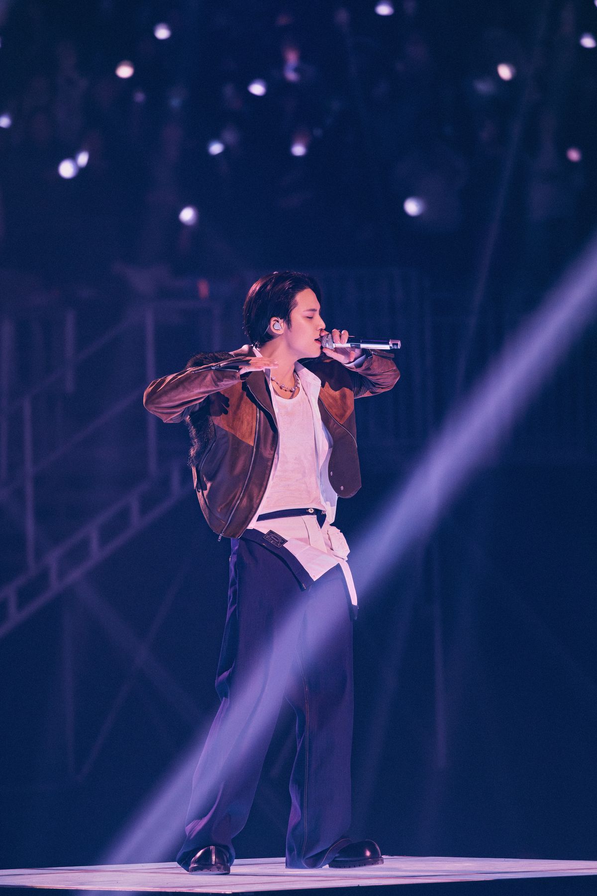 인천 공연에서 무대 위 민규