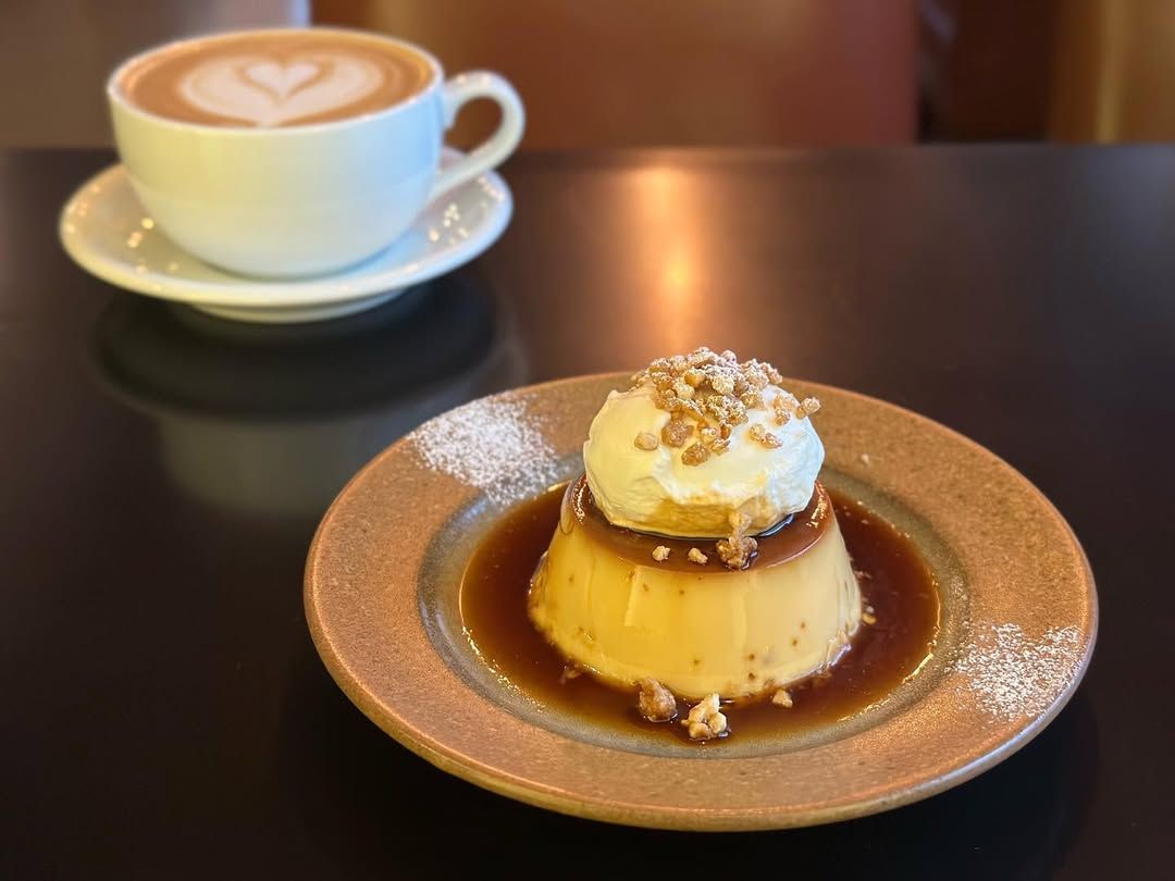 100년 전통의 맛을 느낄 수 있는 킷사텐의 커스터드 푸딩. / 이미지 출처: 카페 인스타그램 @kayabacoffee