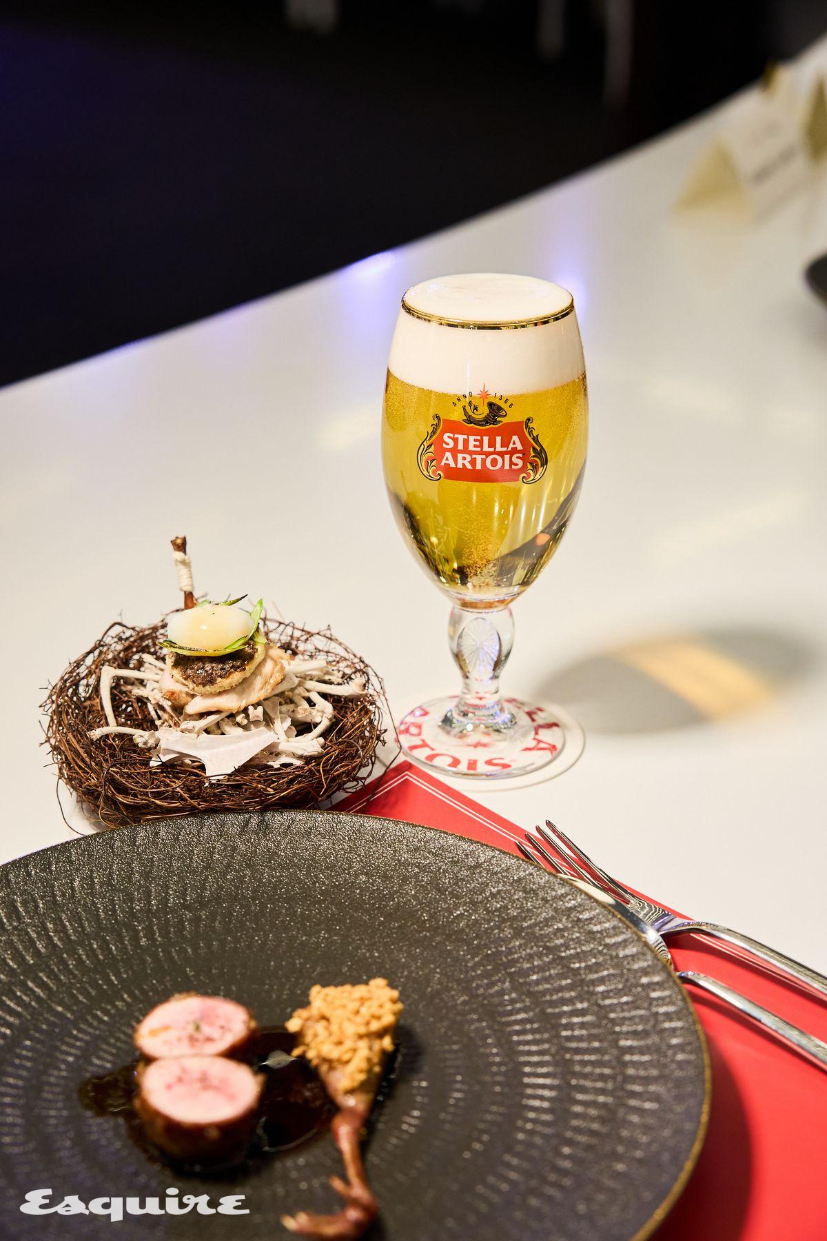 가장 인상적이었던 사제의 메추리 요리. 