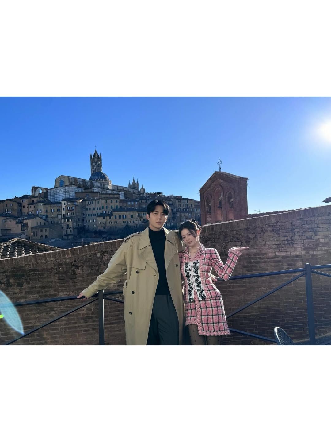 트렌치부터, 맥, 발마칸까지 다양한 코트로 '느좋남' 분위기를 완성하는 김선호의 코트 스타일링 / 이미지 출처: 넷플릭스, 김선호 인스타그램 @seonho__kim