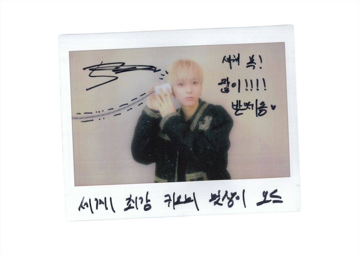 엑스디너리 히어로즈 오드 사인 폴라로이드