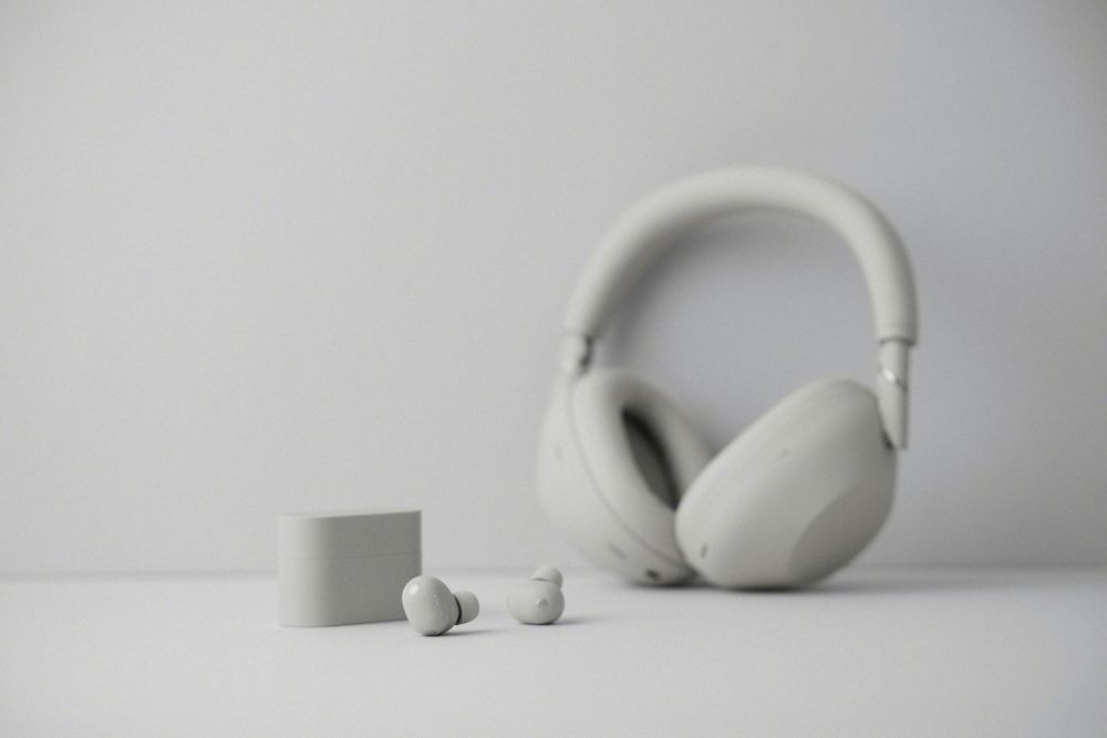 6세대 무선 노이즈 캔슬링 이어폰 ‘WF-1000XM6’