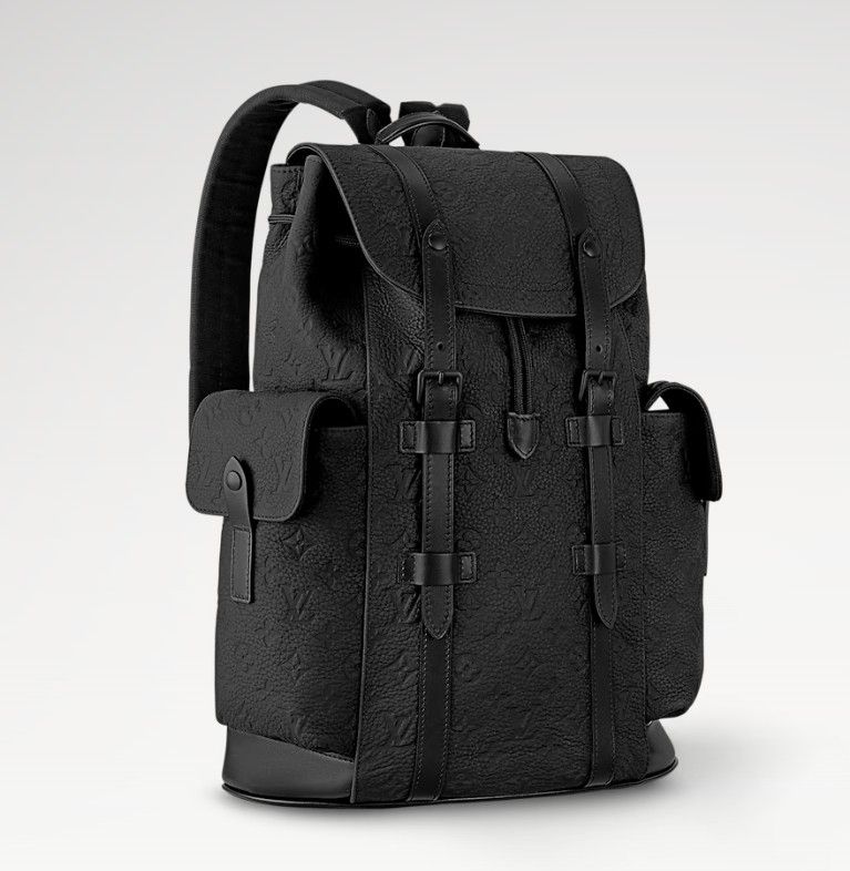 수납력이 좋은 루이 비통 백팩 / 이미지 출처: kr.louisvuitton.com