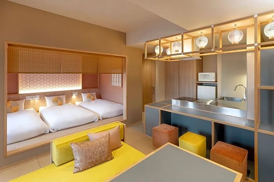 OMO5 교토 기온의 침실. 3인까지 잘 수 있는 침구가 준비되어 있다. / 이미지 출처: OMO5 교토 기온