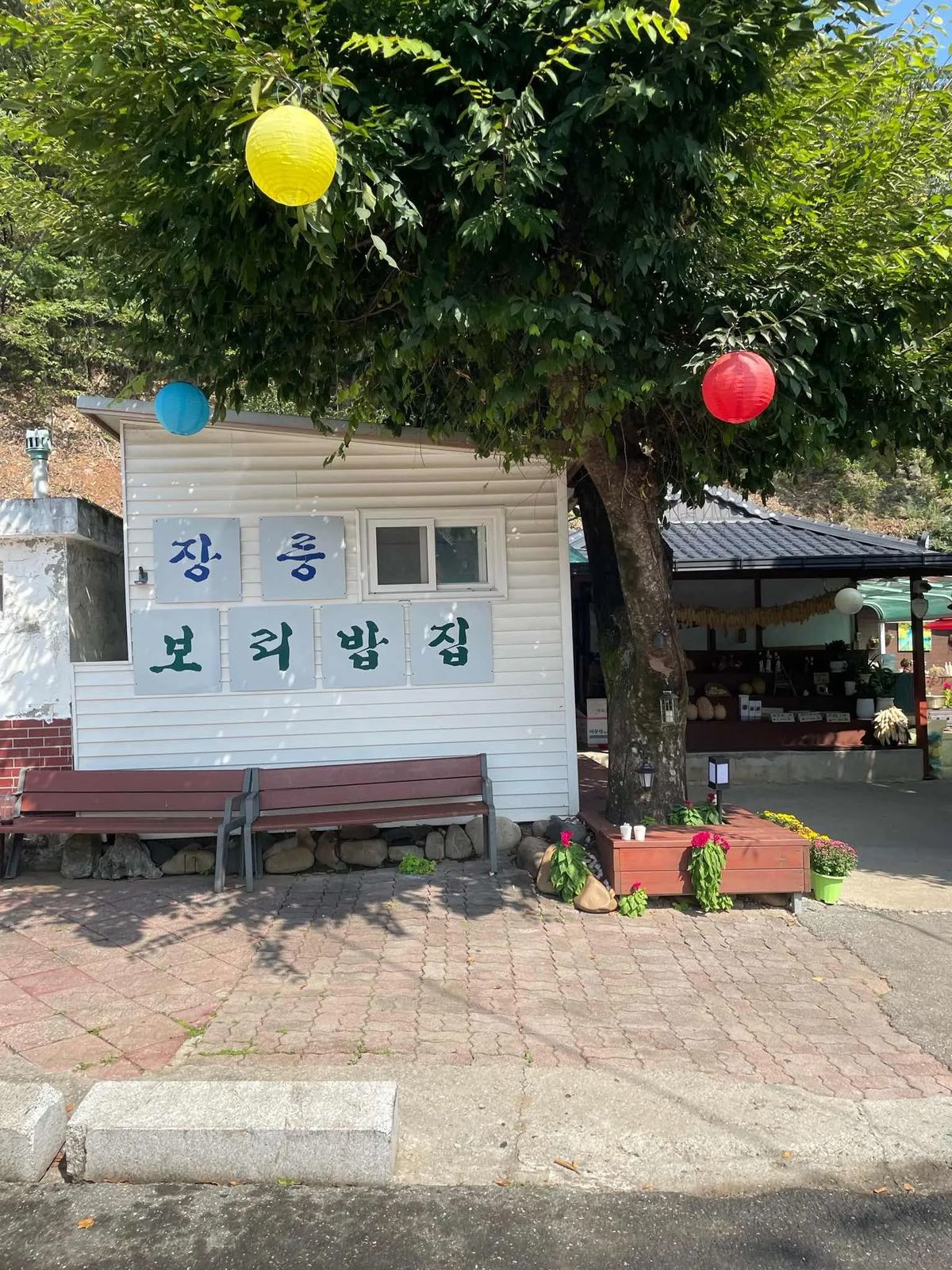 60년 전통의 맛집 다운 정겨운 풍경. / 이미지 출처: 다이닝 코드