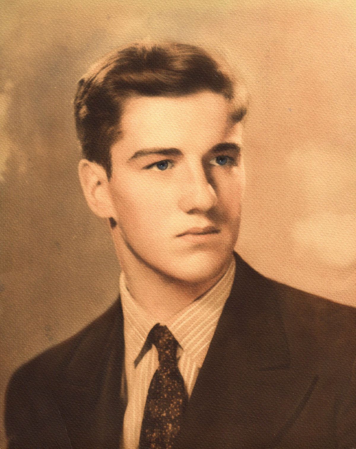 프레드릭 바우어의 젊은 시절 모습 | 출처: 게티이미지