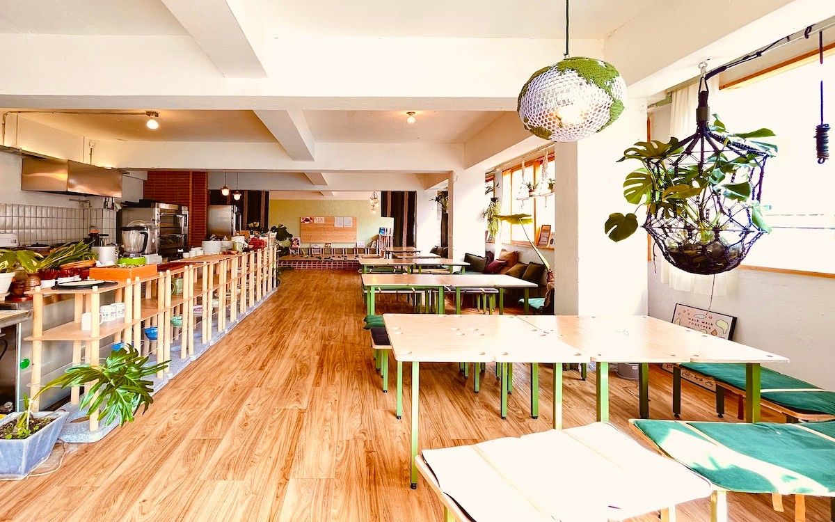 ‘풀 발효부엌’ 내부가 편안한 느낌을 준다. / 출처: 풀 발효부엌 네이버지도 업체 제공