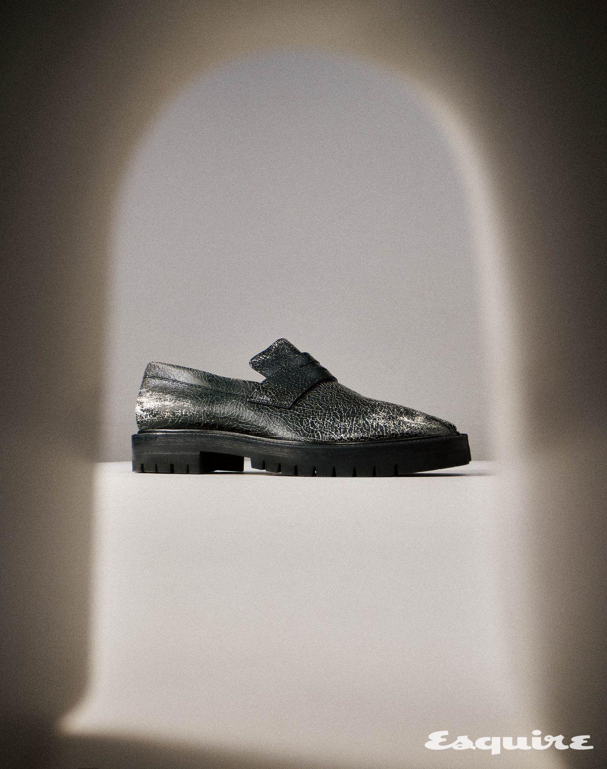 디스트로이드 워싱 타비 컨트리 로퍼 가격 미정 메종 마르지엘라.