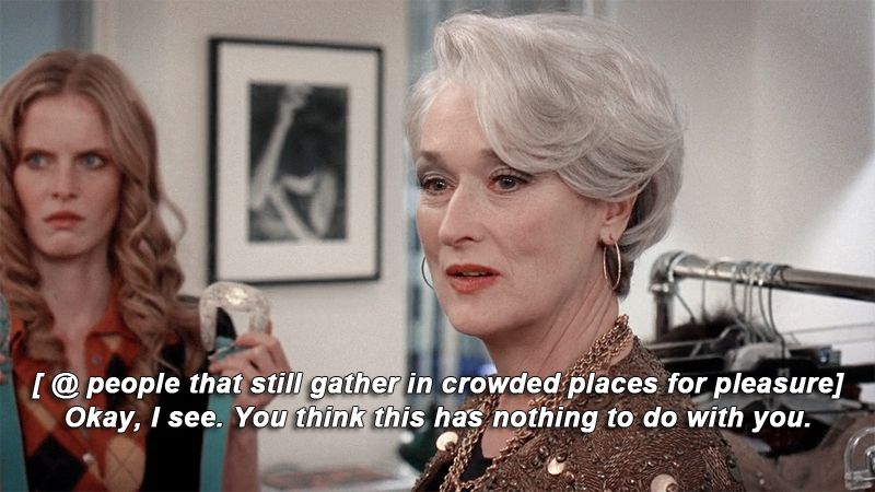 <악마는 프라다를 입는다>에서 가장 유명한 '세루리안 블루' 신의 한 장면 | 출처: 핀터레스트